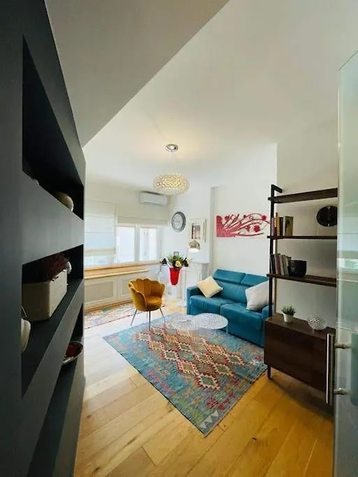Alessi Design Suite Tra Centro E Mare Palermo Apartamento